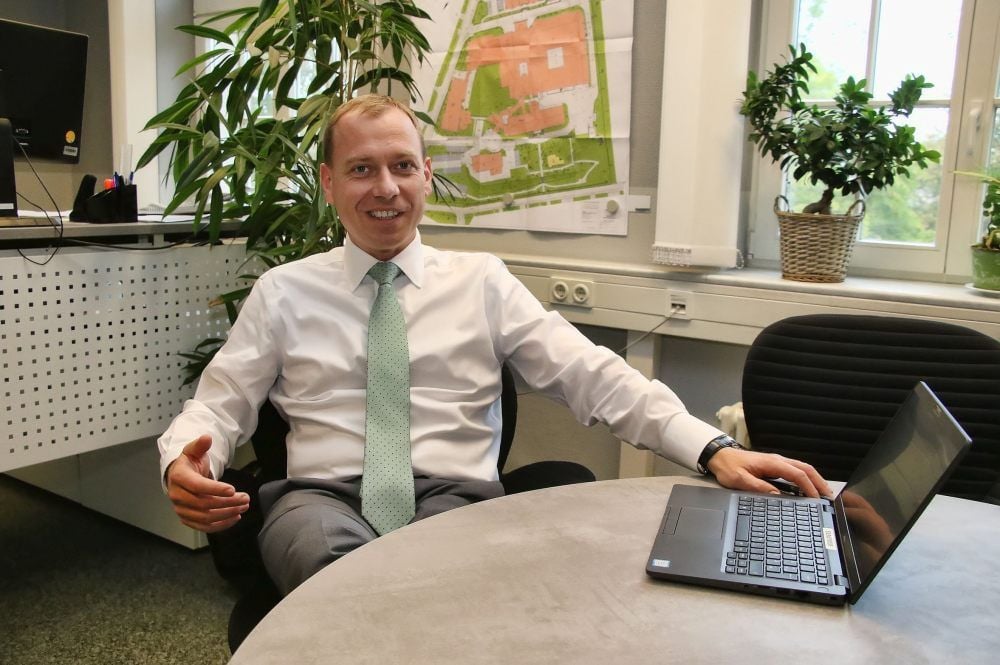 Mario Schulter an seinem Arbeitsplatz.