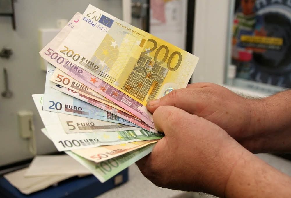 Vorsicht, Falschgeld!: Im Landkreis Tauchen Nachgemachte 20-Euro ...