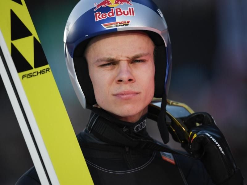 Andreas Wellinger hat sich das Kreuzband gerissen. Foto: Arne Dedert