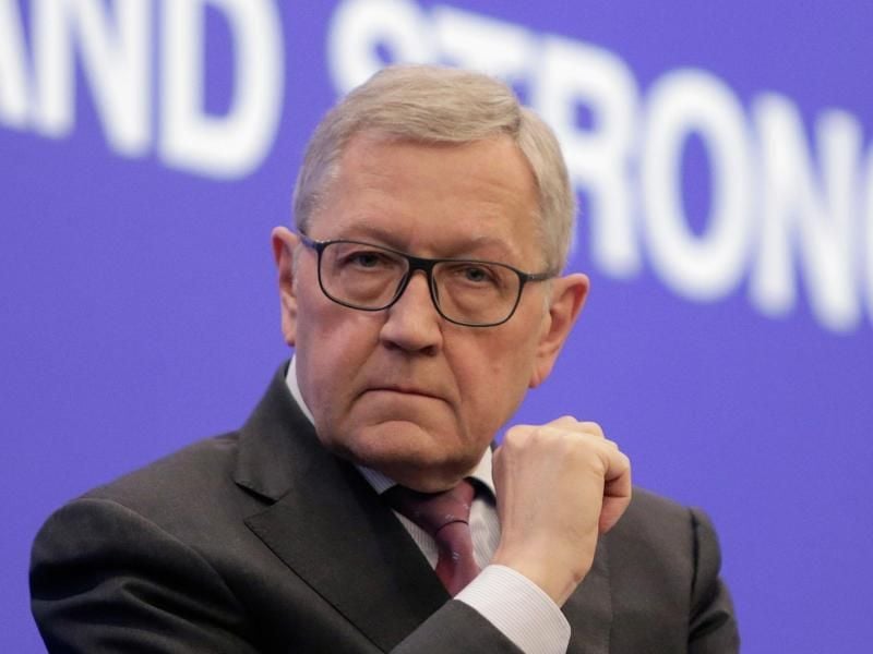 „Wenn wir es versäumen, die Währungsunion jetzt zu vertiefen, wird die nächste Krise uns zwingen, es zu tun”, warnt Regling. Foto: Valentina Petrova/AP