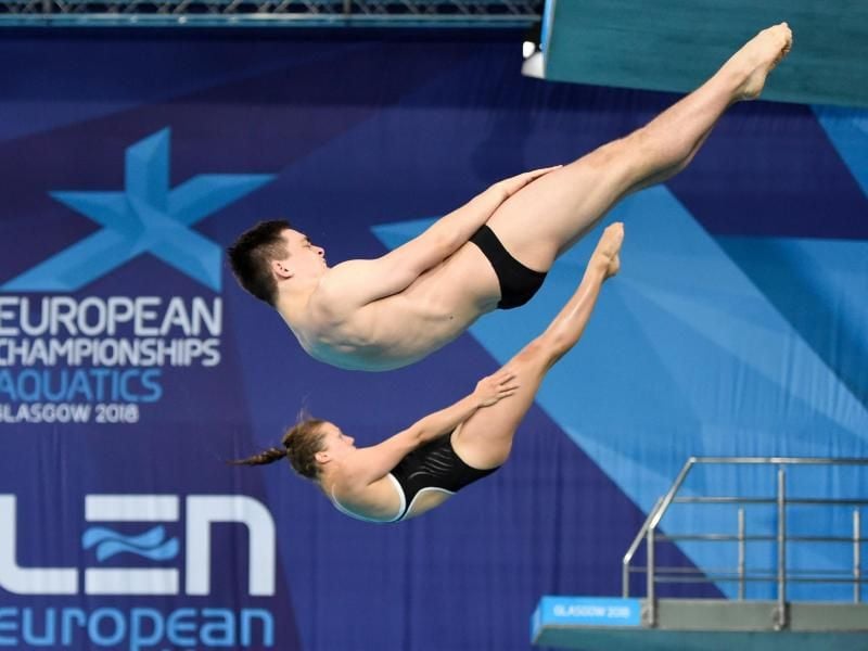 Tina Punzel und Lou Massenberg haben die Goldmedaille im Mixed-Synchronspringen gewonnen. Foto: Ian Rutherford/PA WIre