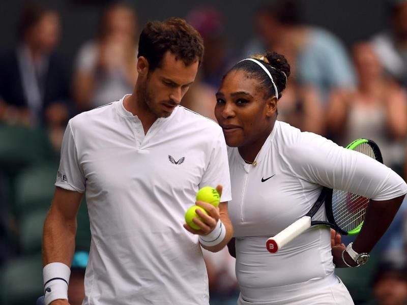 Ist zusammen mit Serena Williams (r) in die dritte Runde des Mixed-Wettbewerbs von Wimbledon eingezogen: Andy Murray. Foto: Victoria Jones/PA Wire