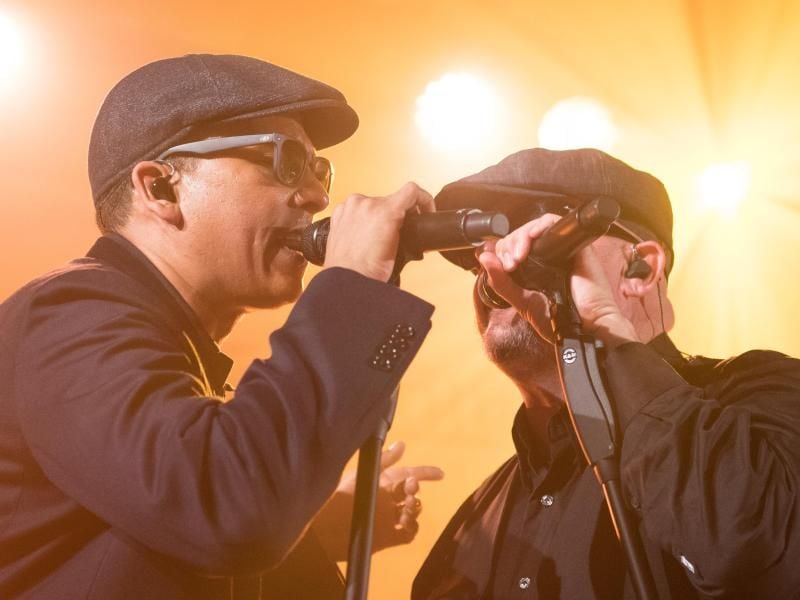 Xavier Naidoo (l) und Rolf Stahlhofen von den Söhnen Mannheims. Foto: Uwe Aspach