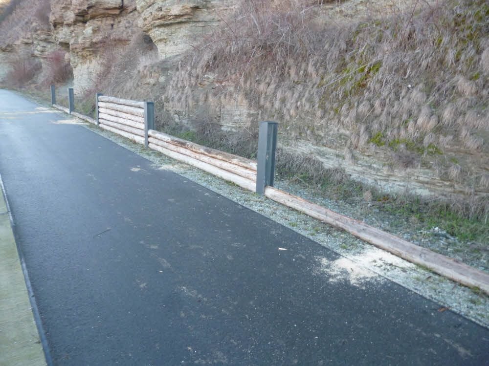 Balken der Hangsicherung am Glockenseck sind von Unbekannten gestohlen worden.