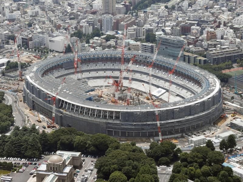 In Tokio schreitet die Fertigstellung des Nationalstadions für die Olympischen Sommerspiele 2020 voran. Foto: kyodo