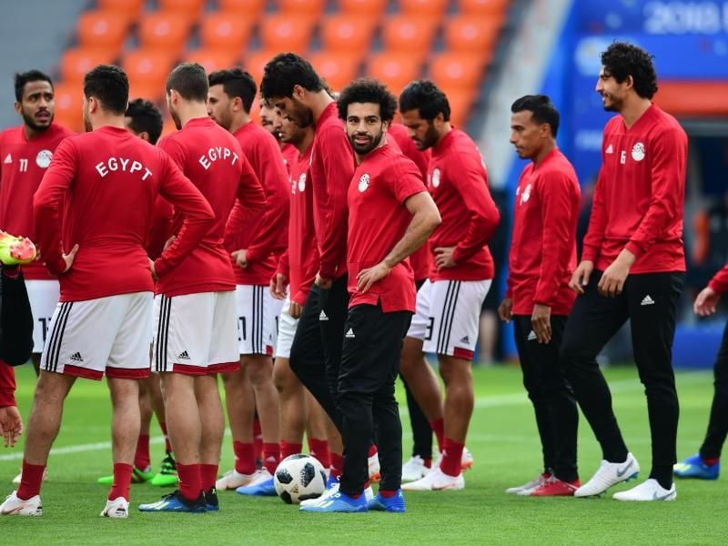 Ägyptens Stürmer Mohamed Salah (M) beim Training. Foto: Du Yu/xinhua