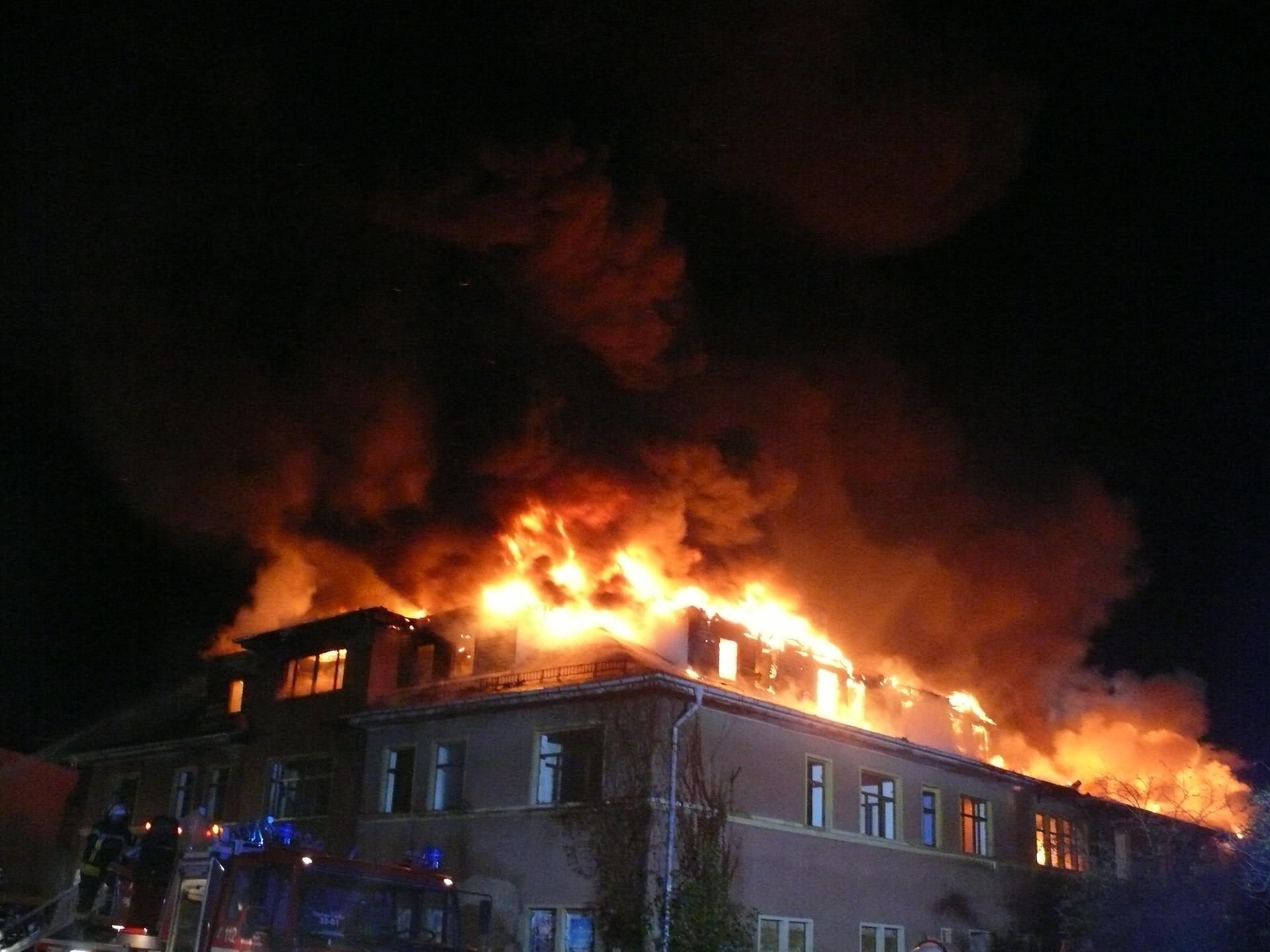 In Calbe brannte in der Nacht ein leerstehendes Schulgebäude