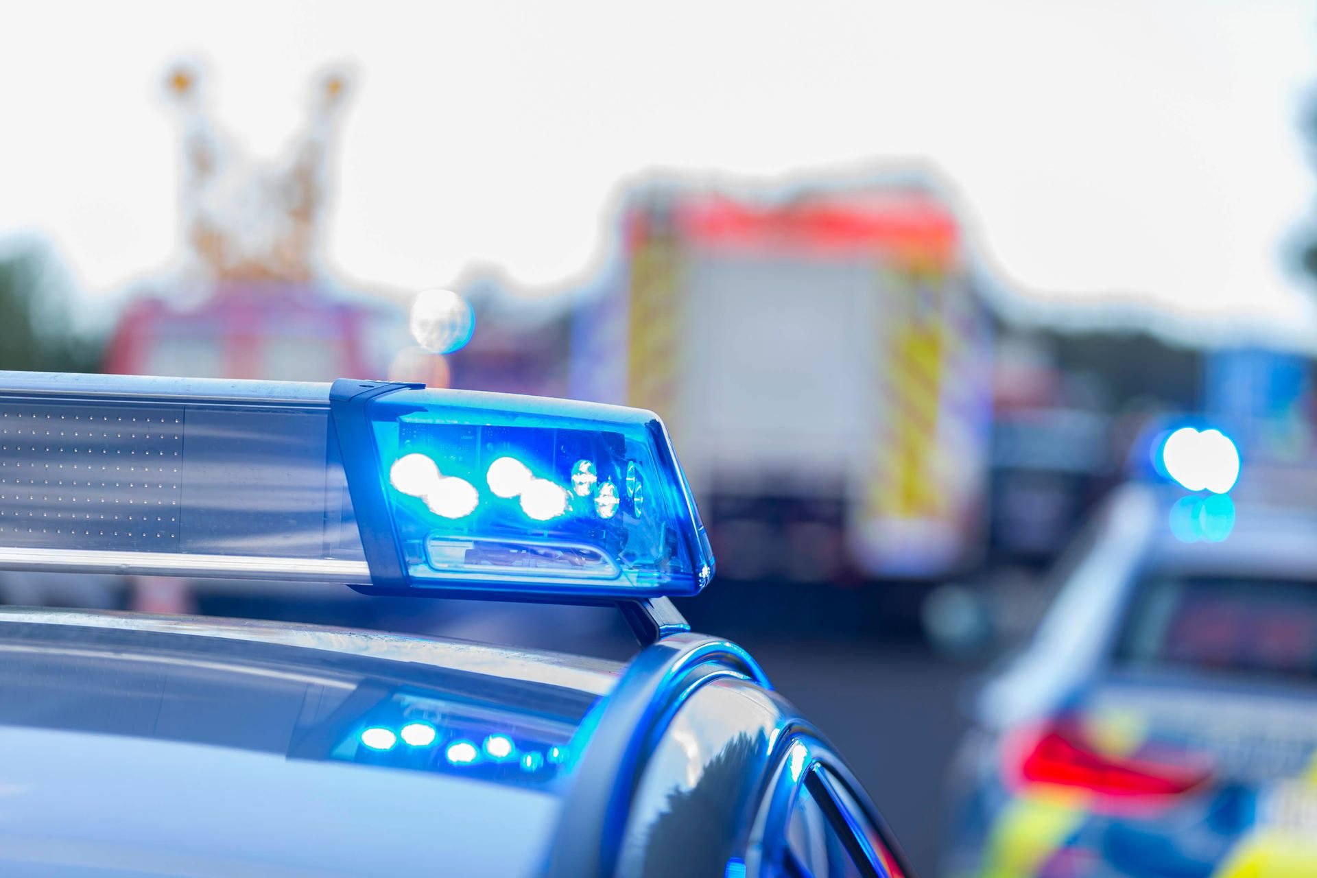Ein Mann aus dem Harz ist bei einem Unfall auf der A14 in Mecklenburg-Vorpommern gestorben.