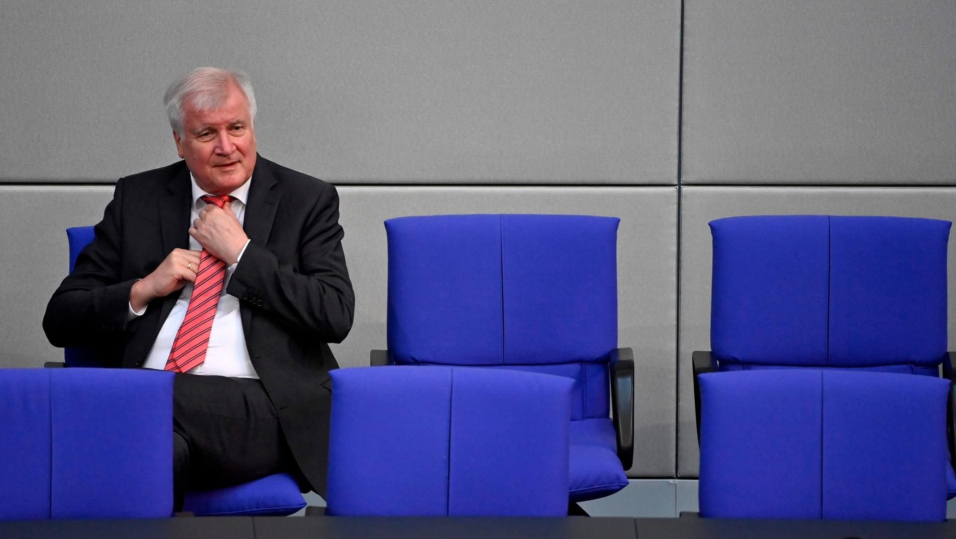 Bundesinnenminister Horst Seehofer (CSU) im Bundestag
