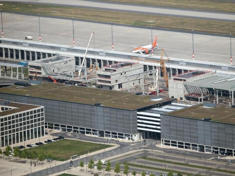 Der Tüv Rheinland wird über den aktuellen Stand der Dinge beim künftigen Hauptstadtflughafen BER berichten. Foto: Ralf Hirschberger