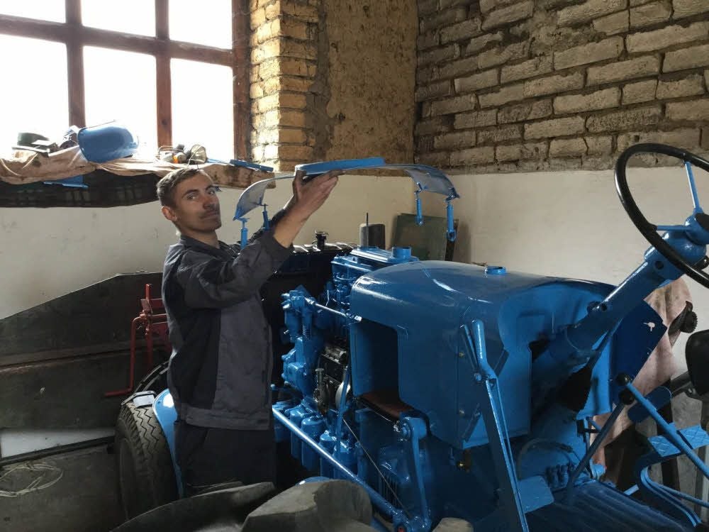 Benjamin Conrad arbeitet seit zwei Jahren an seinem Zetor.