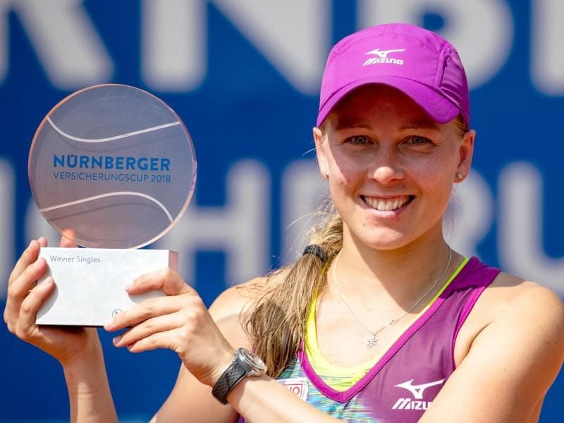 Feiert ihren Turniersieg in Nürnberg: Johanna Larsson. Foto: Daniel Karmann