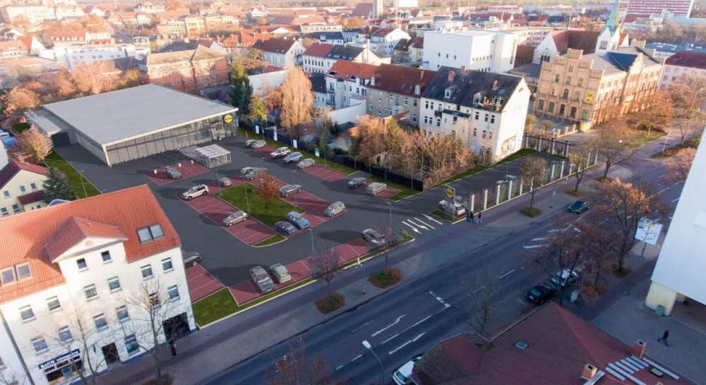 Ungefähr so soll es aussehen, wenn der Neue Markt steht. An der Ecke König-Heinrich-Straße/Poststraße (rechter Bildrand) soll ein Back-Pavillon entstehen.
