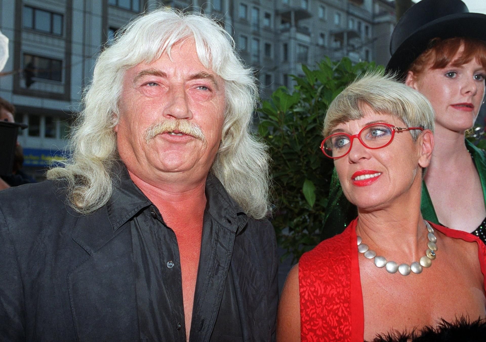 1980 veröffentlichten Reinhard Lakomy und seine Frau Monika Erhardt-Lakomy das DDR-Kulthörspiel „Der Traumzauberbaum“.