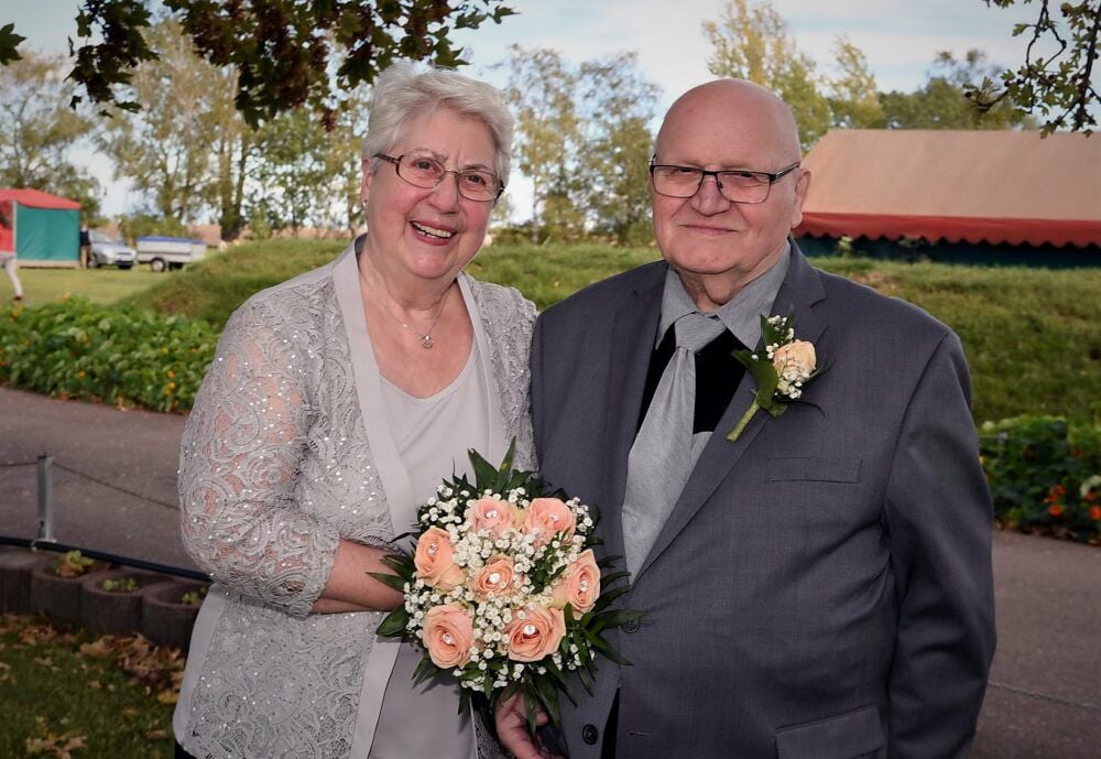 Seit 60 Jahren sind Brigitte und Horst Müller aus Köthen glücklich verheiratet.
