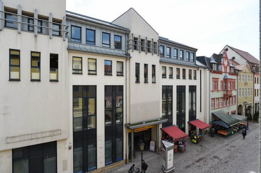 Das Citykaufhaus in der Naumburger Salzstraße wird das Domizil von Stadt- und Kinderbibliothek.