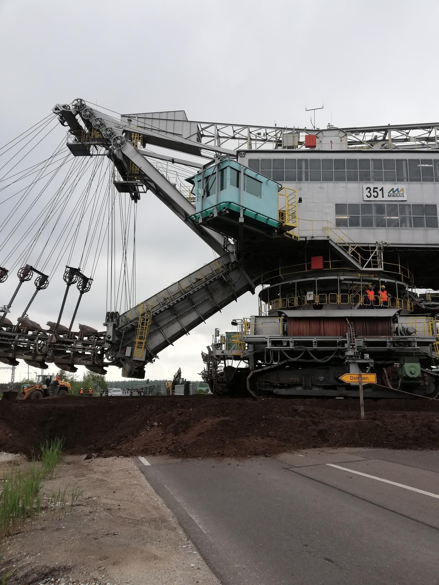 Bagger bei Profen