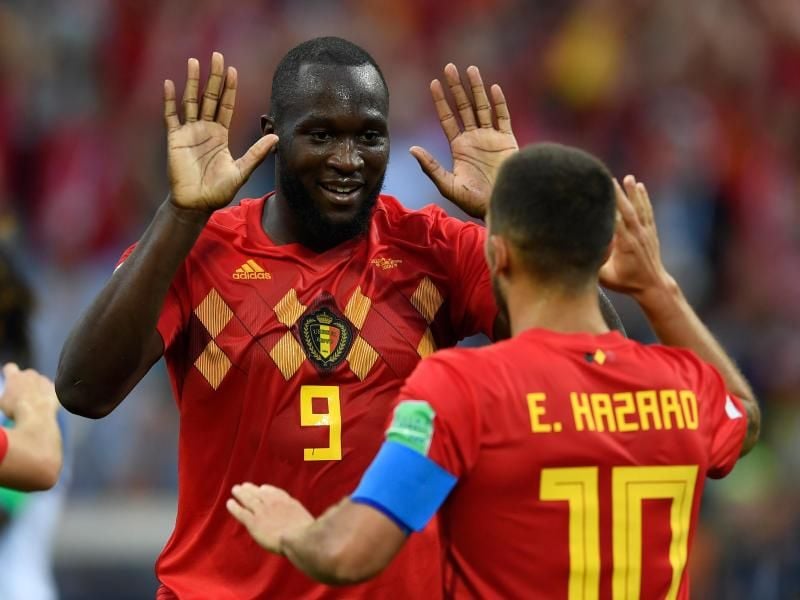 Belgische Leistungsträger und sich: Torjäger Romelu Lukaku (M) und Kapitän Eden Hazard. Foto: Marius Becker