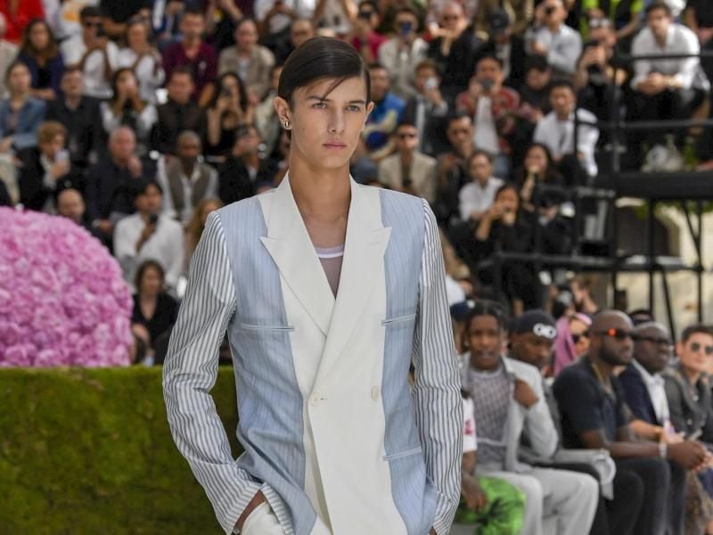 Prinz Nikolai von Dänemark bei einer Dior-Show in Paris. Foto: Piero Biasion/Photoshot