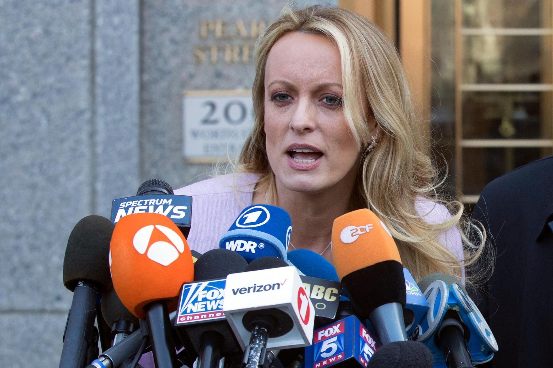 Will der Öffentlichkeit die Wahrheit erzählen: Stormy Daniels
