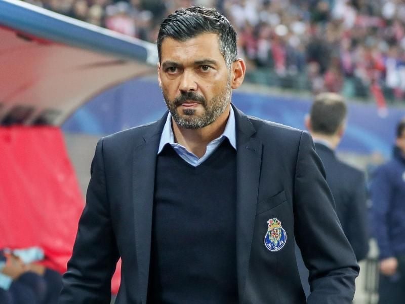Trainer Sergio Conceicao hat sich mit dem FC Porto mit einem Sieg auf den RB Leipzig eingestimmt. Foto: Jan Woitas