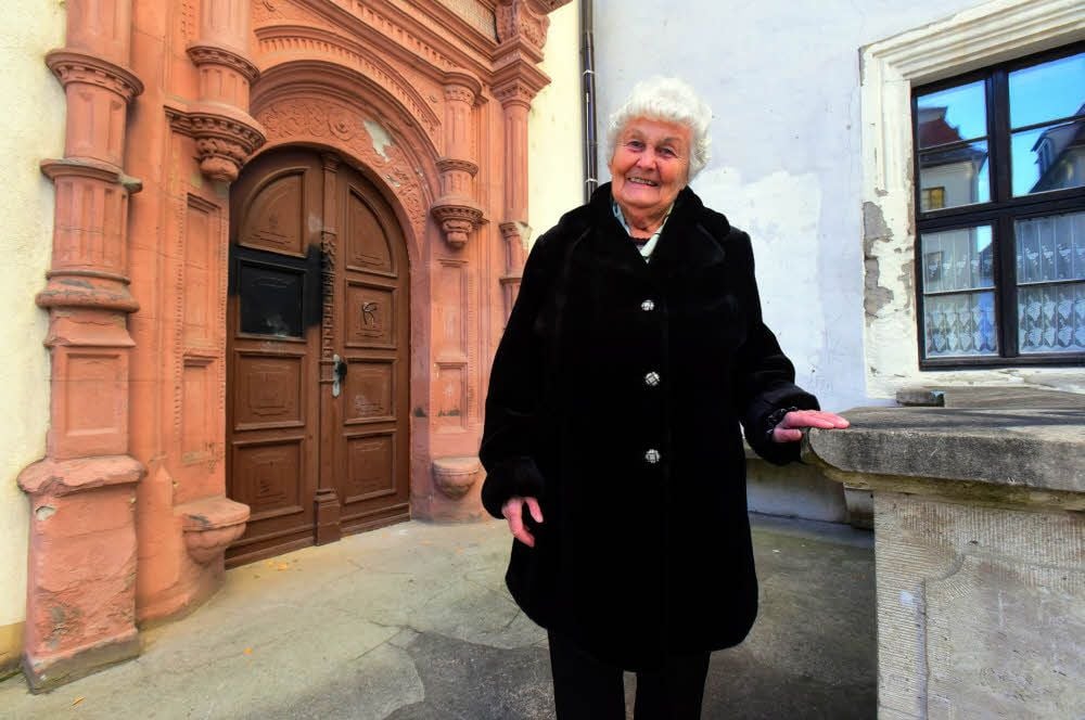 Vor einer gefühlten Ewigkeit hat Rosemarie Kurze an dieser Stelle ihren Erhardt geheiratet. Ihre Schwester sagt Ja zu einem Erhard.