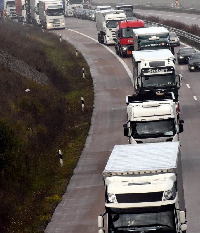 Stau auf der A 38