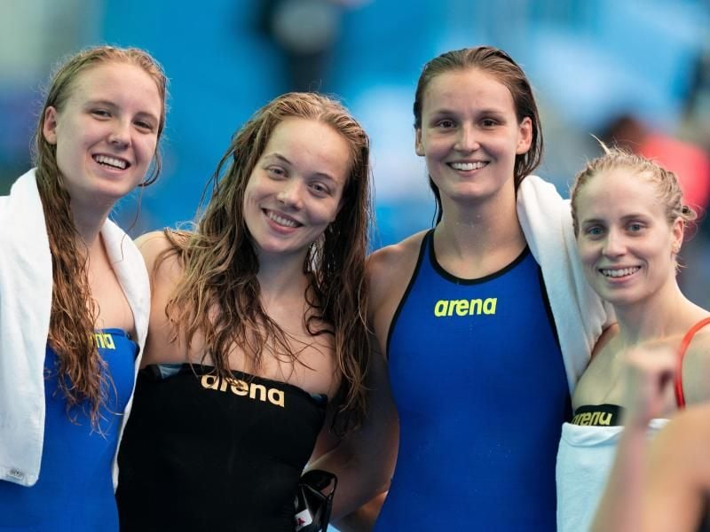 Haben sich das Olympia-Ticket gesichert: Die 4 x 200 Meter Staffel der Frauen: Isabel Gose (l-r), Marie Pietruschka, Annika Bruhn und Reva Foos. Foto: Bernd Thissen