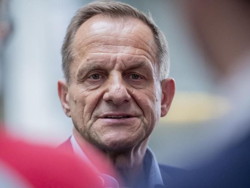 Alfons Hörmann sorgt sich um den deutschen Sport. Foto: Christoph Soeder/dpa