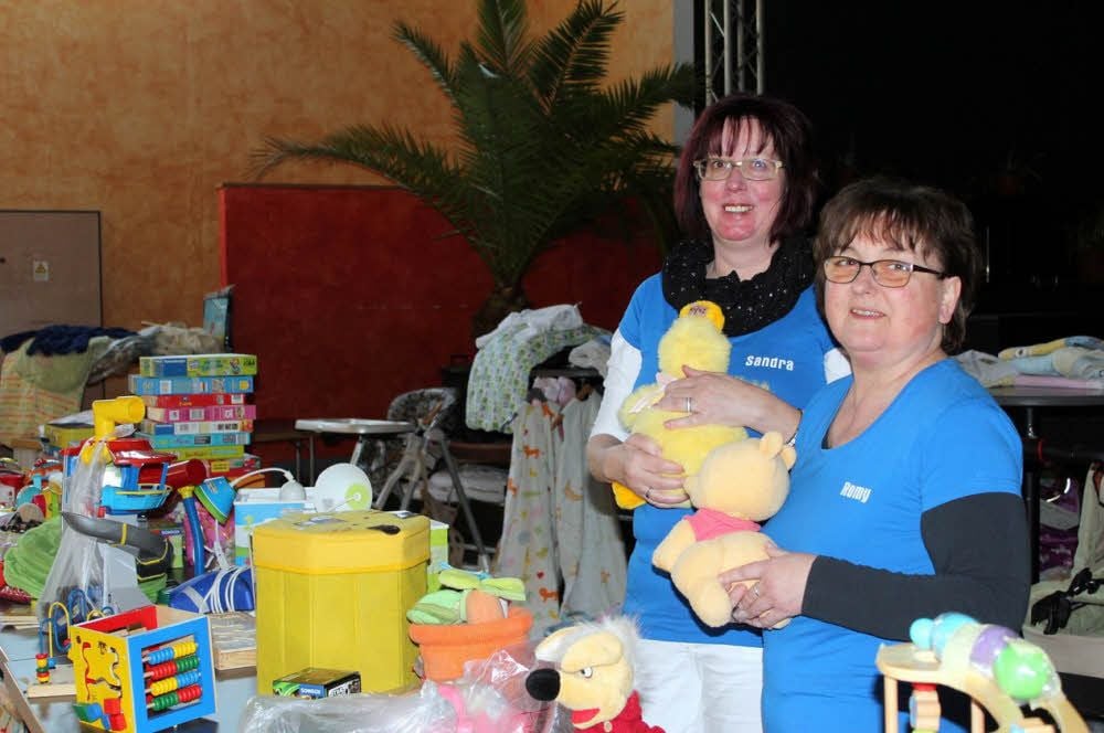 Froh, dass alles so gut geklappt hat, waren die Organisatorinnen Sandra Hainke und Romy Heßler (v. l.) in Prettin.
