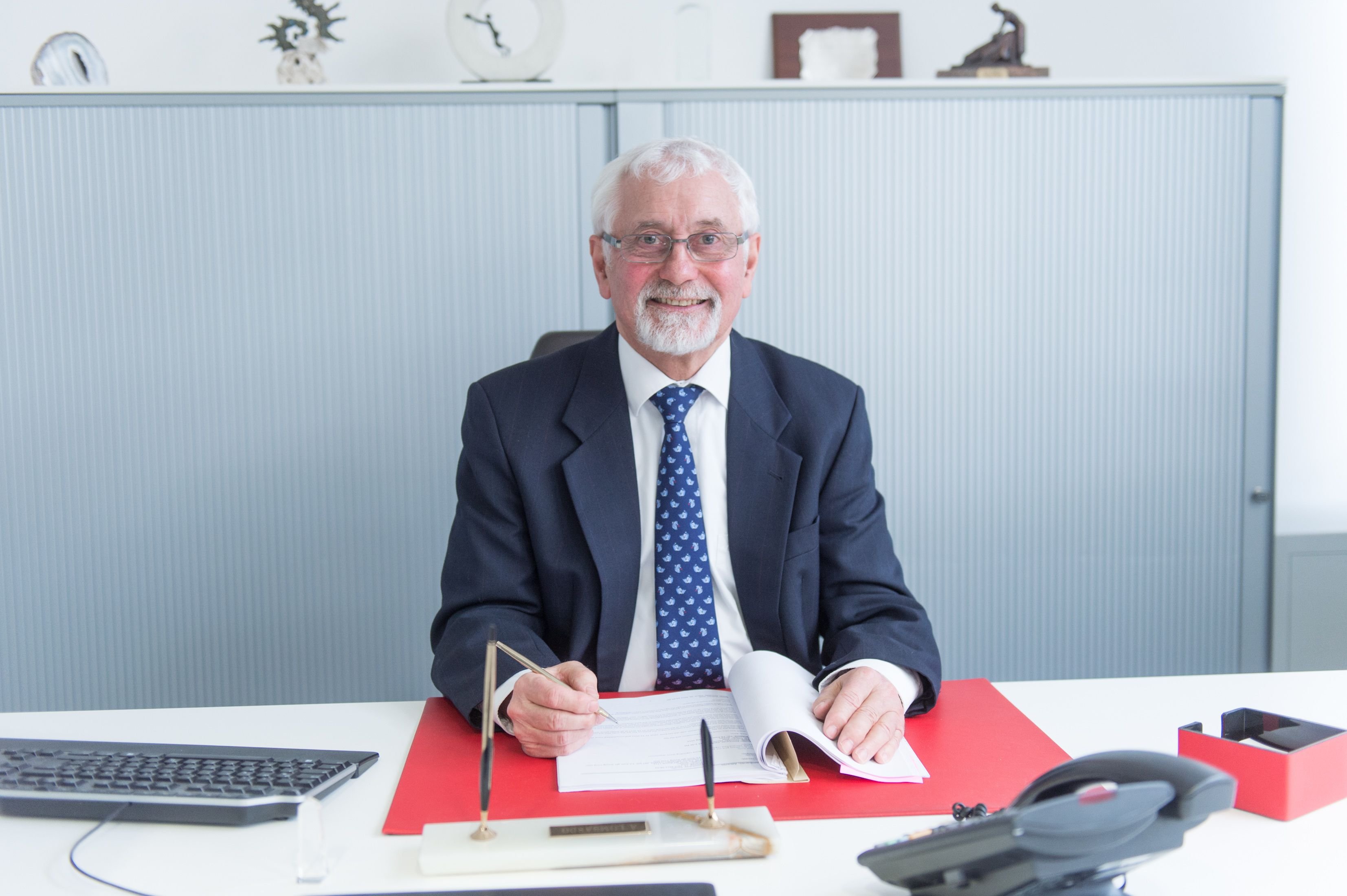 Alberto Lombardo ist seinem Arbeitgeber, der Freudenberg Gruppe in Weinheim, 50 Jahre lang treu geblieben.