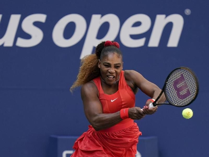 Serena Williams steht nach ihrem Sieg über Sloane Stephens im Achtelfinale der US Open. Foto: Seth Wenig/AP/dpa