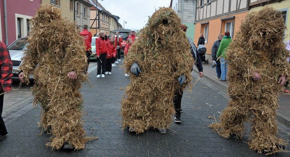 Bei der größten Kirmes in der Goldenen Aue gab es diesmal gleich drei Erbsbären.