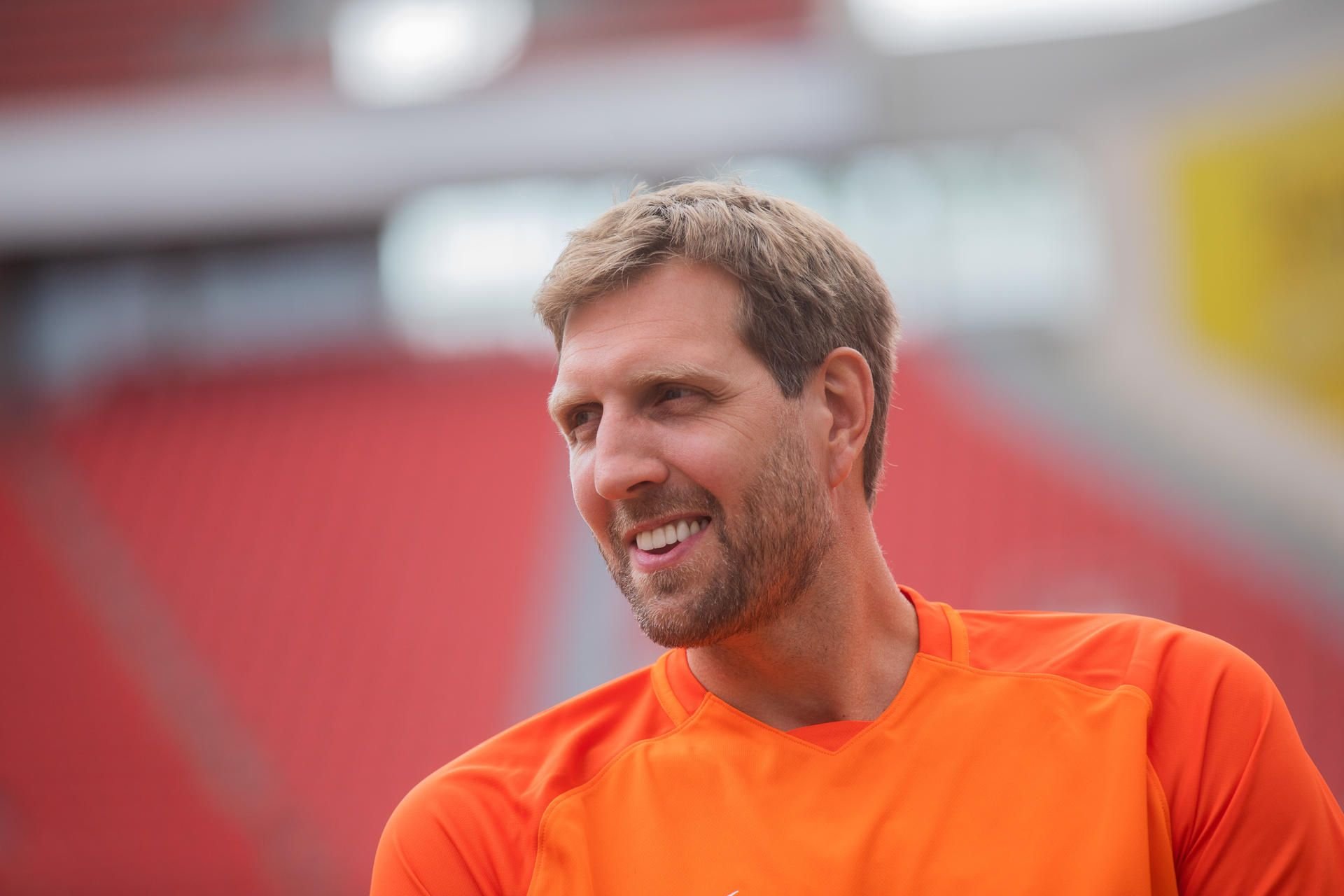 Dirk Nowitzki genießt sein Karriereende und hat schon konkrete Pläne für seine Familie und sich.