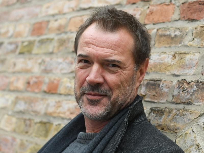 Für die Dreharbeiten zur 6. Staffel von „Homeland” flog Sebastian Koch nach New York. Foto: Arne Dedert
