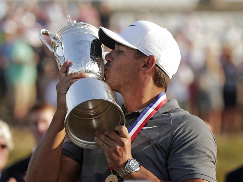 US-Golfer Brooks Koepka hat erneut die US Open gewonnen. Foto: Julio Cortez/AP