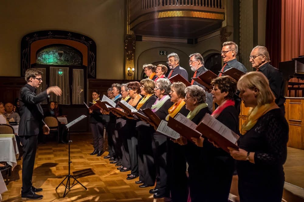 Der Bad Schmiedeberger Chor Lyra, hier beim Konzert der Generationen vor vier Jahren, hat zwar 2018 noch sein 140-jähriges Bestehen gefeiert. Doch in diesem Jahr gibt er seinen Abgesang. Das letzte Konzert erklingt am 27. April im Kurhaussaal.