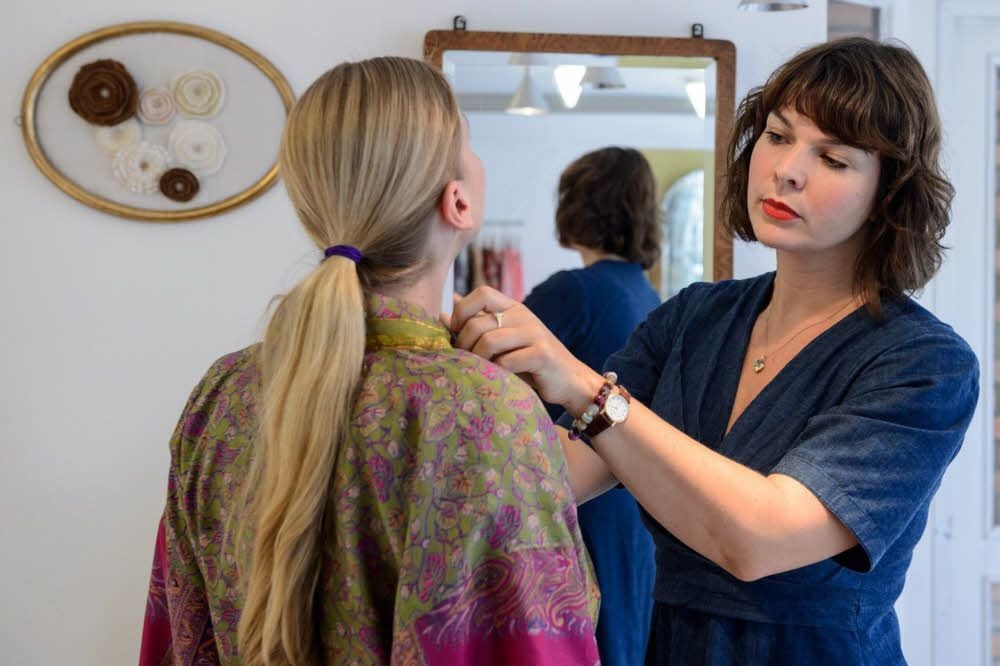 Alexandra Poser findet Inspiration für ihre Kunden auch in der Ateliergemeinschaft „Frauenzimmer“ in der Großen Klausstraße.