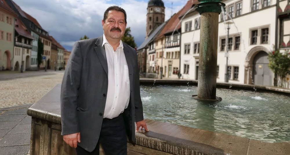 Der Sangerhäuser Bundestagsabgeordnete Torsten Schweiger an einem seiner Lieblingsplätze in der Kreisstadt.