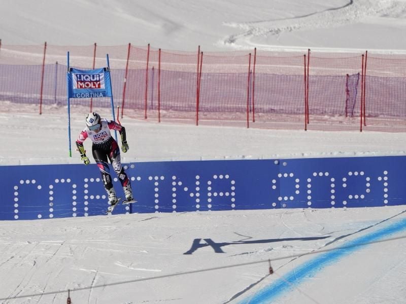 Die Ski-WM in Cortina d'Ampezzo soll 2021 mit Zuschauern stattfinden. Foto: Giovanni Auletta/AP/dpa