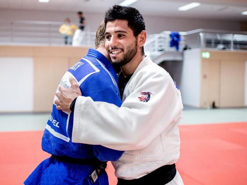 Ist in Tokio ausgeschieden: Fares Badawi (r). Foto: Hauke-Christian Dittrich