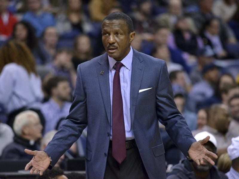Steht demnächst in Detroit an der Seitenlinie: Dwane Casey. Foto: Brandon Dill/AP