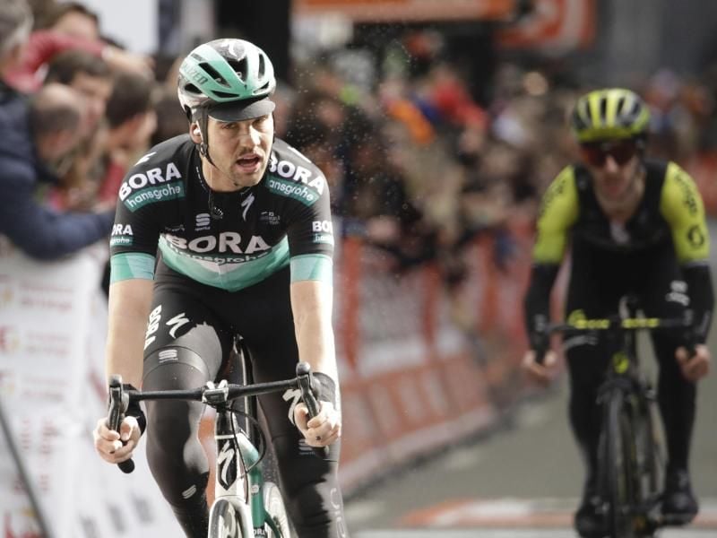 Arg gebeutelt bei der Tour: Maximilian Schachmann. Foto: Olivier Matthys/AP/dpa