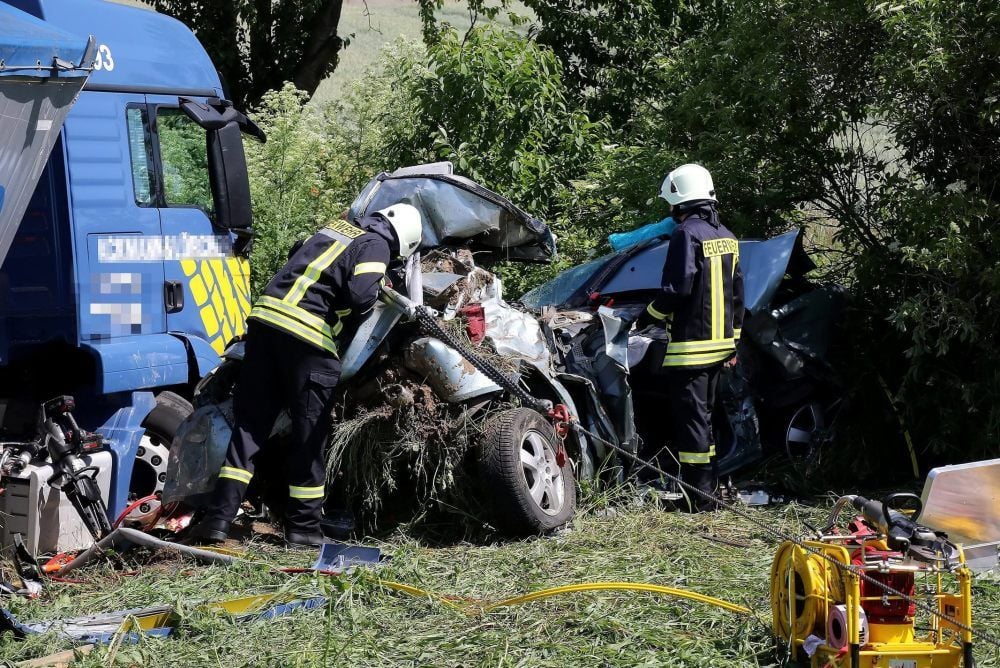 Bei dem Unfall im Juni wurden Anke Clasen, ihre Söhne Steven und Philipp sowie dessen Freundin gerettet.