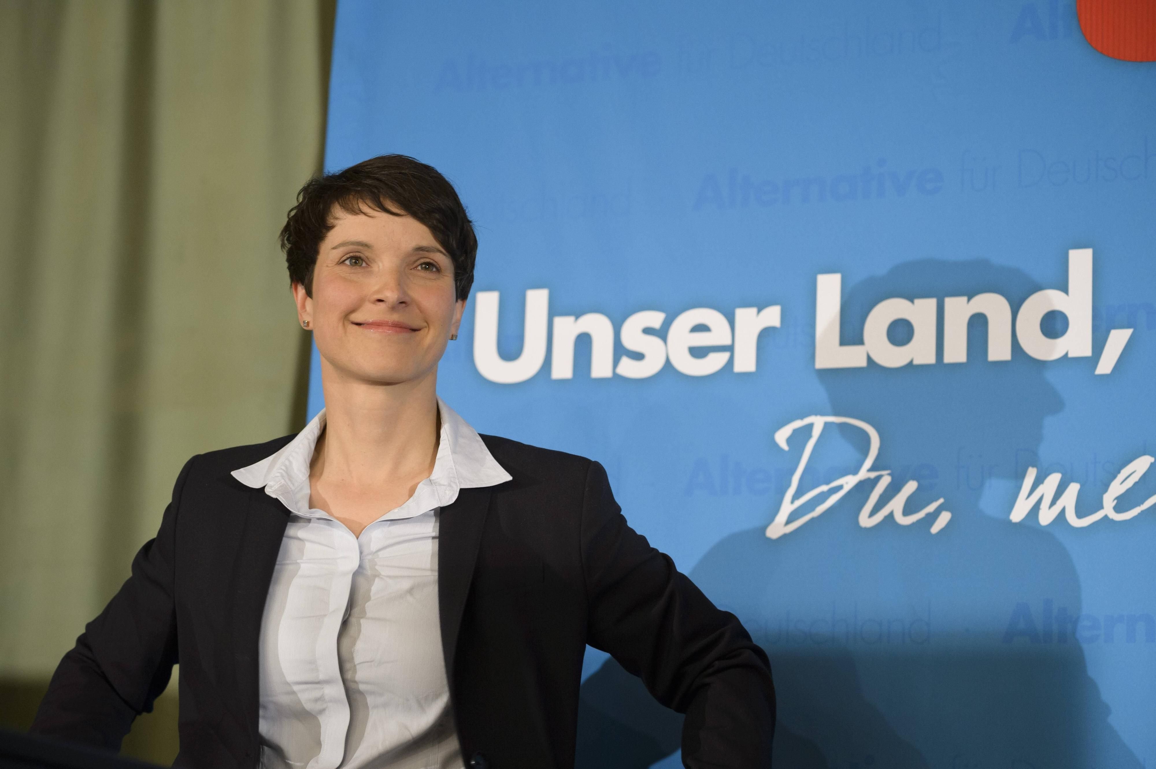 AfD Vorsitzende Frauke Petry kann sich über straken Zuwachs ihrer Partei freuen.