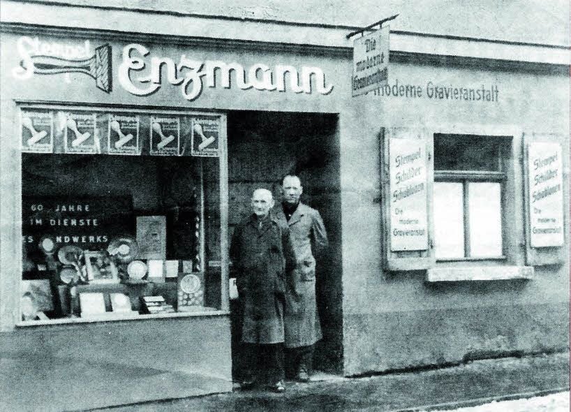 Sie gründeten die Firma: Robert und Hugo Enzmann, ebenfalls Vater und Sohn.