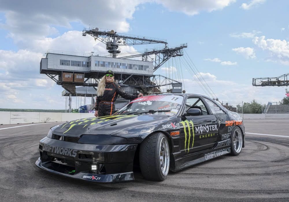 Die Britin Tessa Whittock ist seit über 15 Jahren im Drift-Sport aktiv.