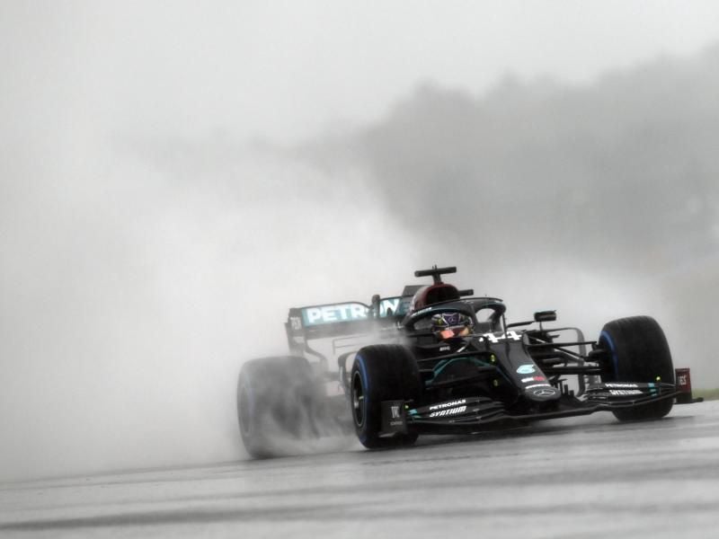 Lewis Hamilton kann zum siebten Mal Weltmeister werden. Foto: Clive Mason/POOL GETTY/AP/dpa