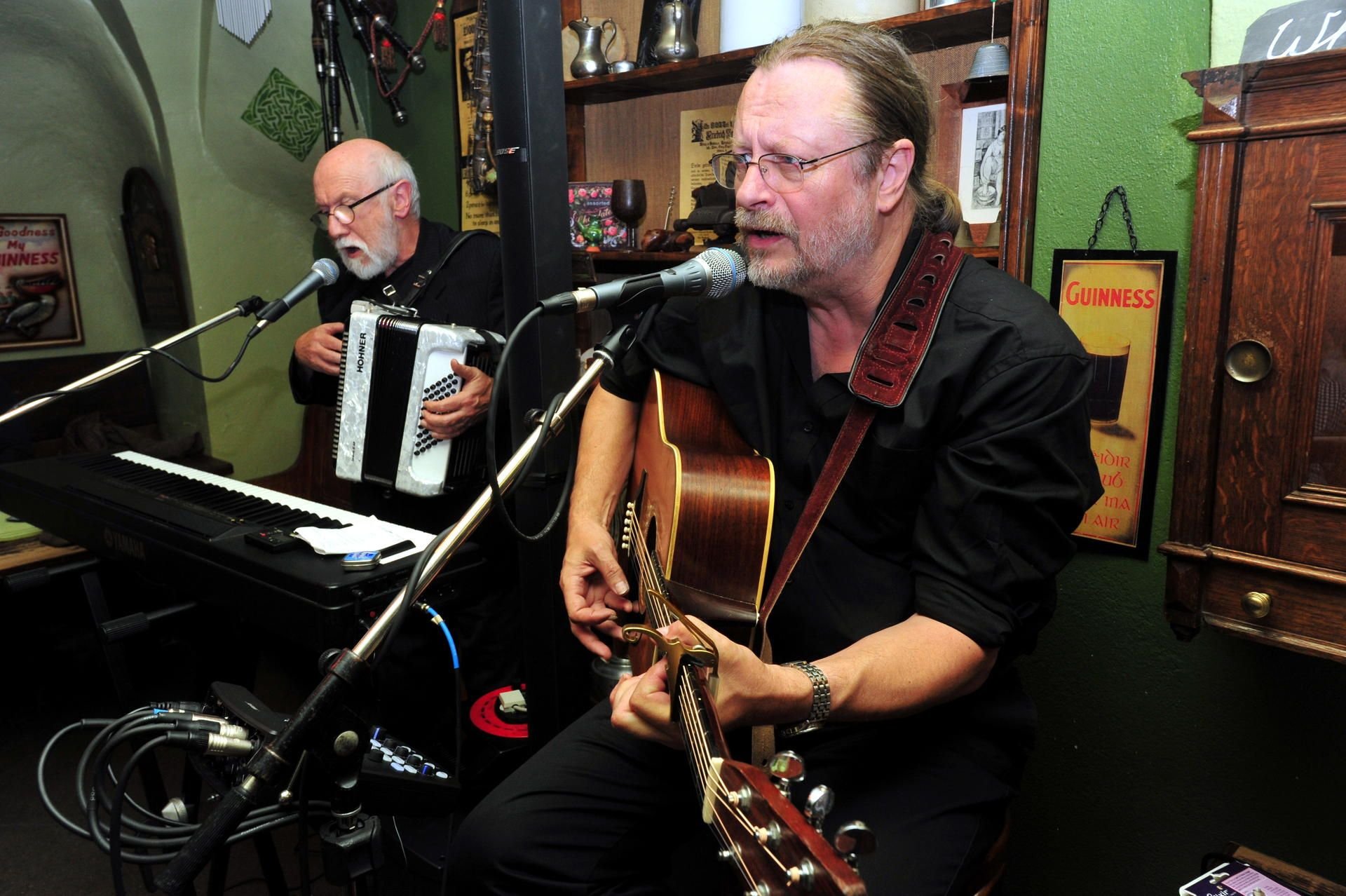 Das Duo Alan Reid und Rob van Sante tritt am 2. September in der Rothaer Kirche auf.