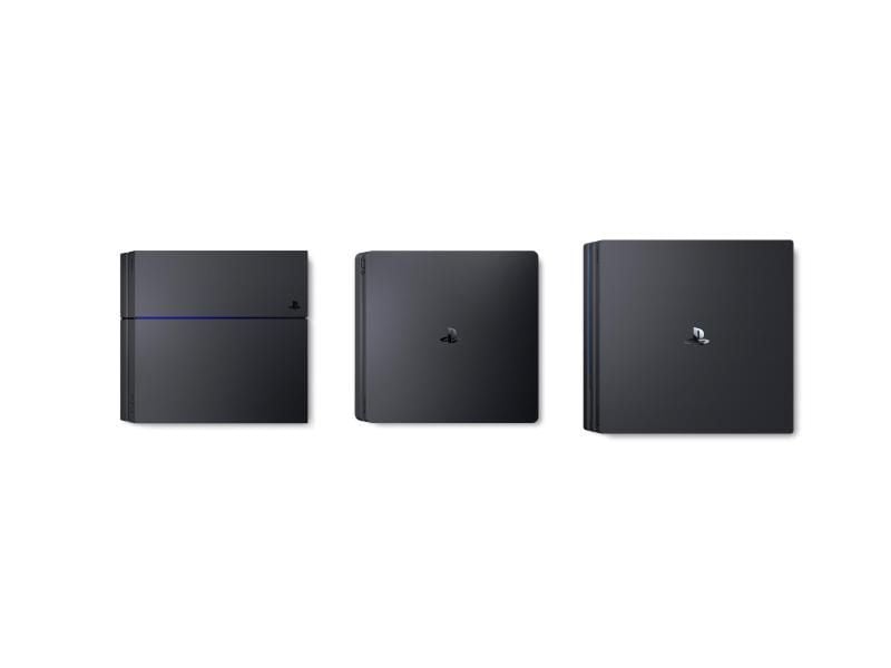 Ganz links im Bild die erste Playstation 4, daneben das kürzlich erschienene, technisch identische Slim-Modell, ganz rechts die neue Playstation 4 Pro. Foto: Sony Interactive Entertainment